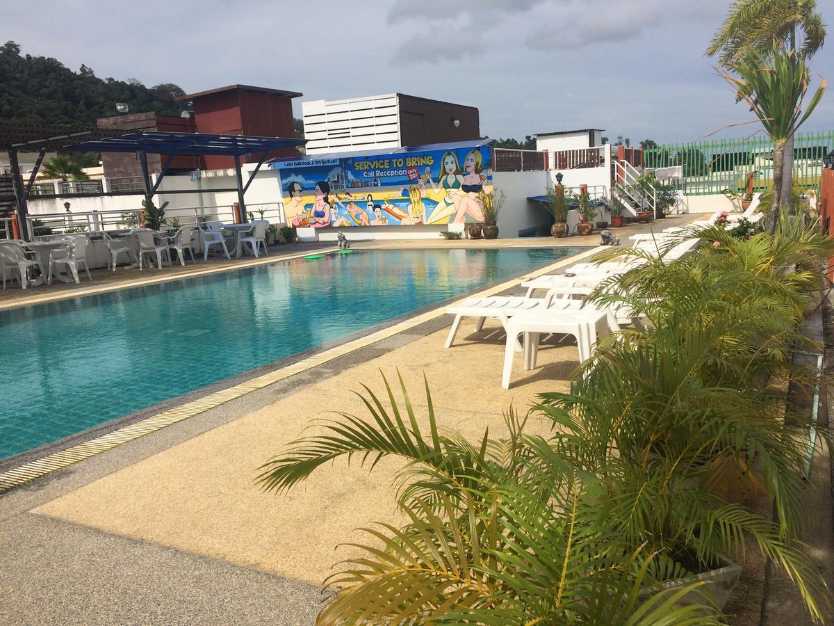 Larn Park Resortel Patong Екстер'єр фото